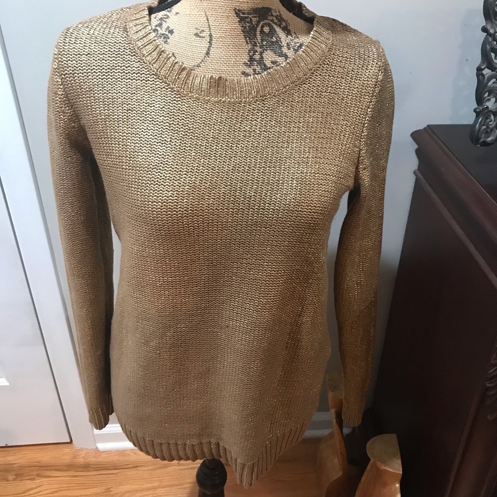 🎸ROCK & REPUBLIC Gold Metallic Sweater